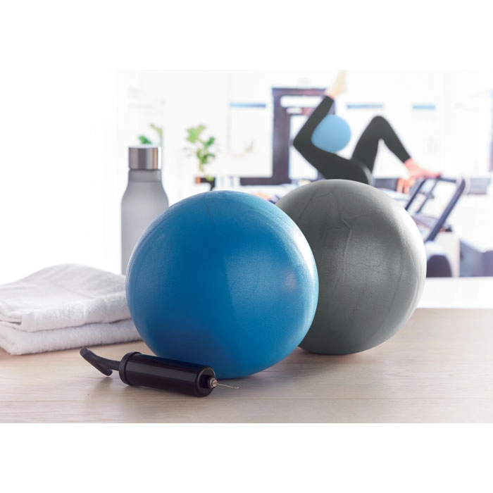 Piłka do pilatesu z pompką - mała piłka do ćwiczeń pilates lub jogi z PVC w pokrowcu rPET z pompką ręczną 